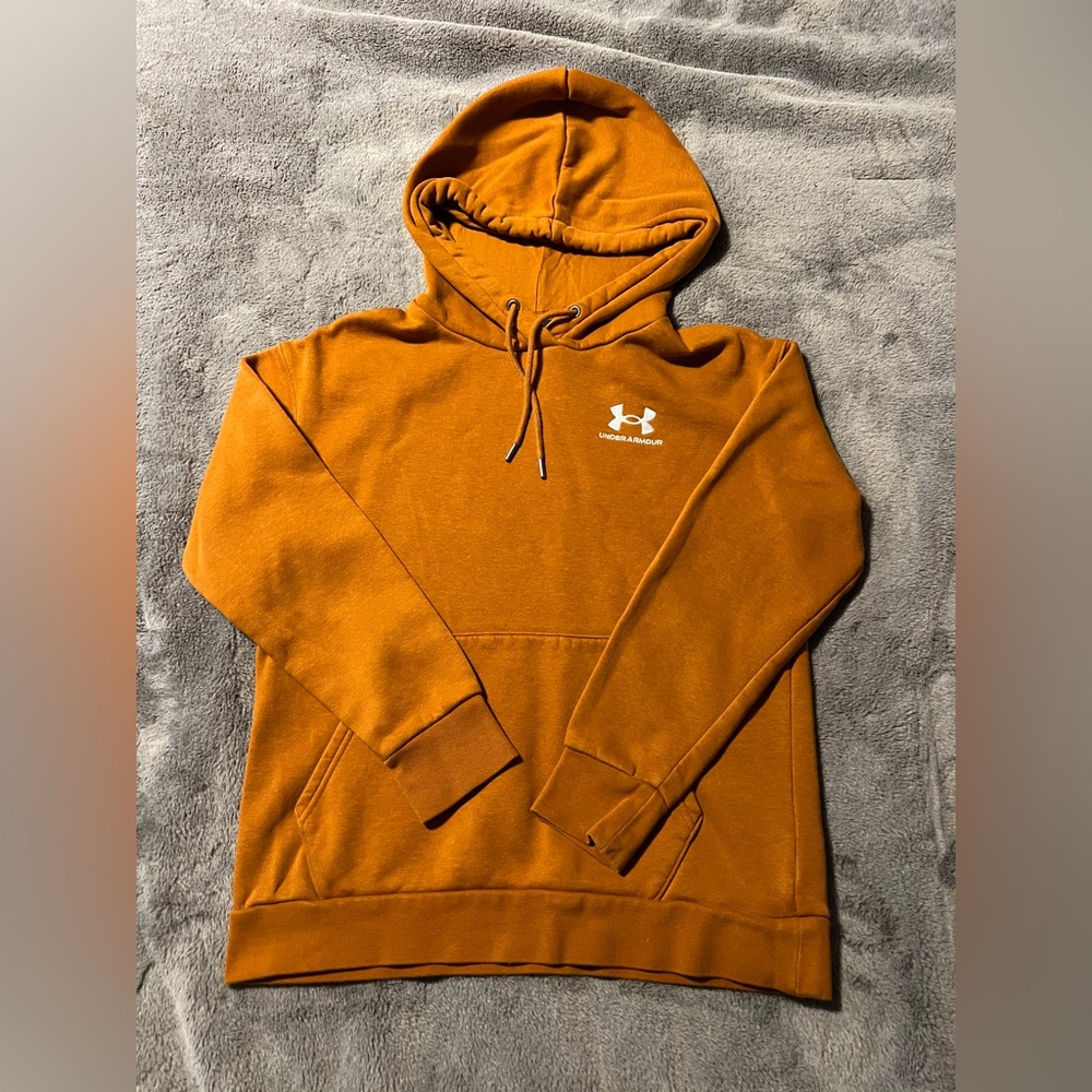 Under Armor Embroidered Graphic Long Sleeve Orange size XS Hoodie